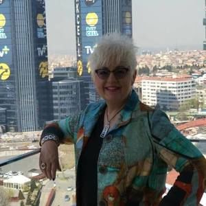 Meet your Posher, Kim